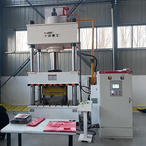 315噸電纜保護(hù)殼模壓液壓機