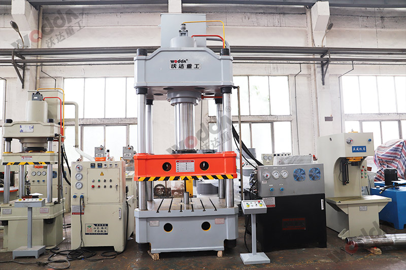 國標315噸四柱液壓機重量參數