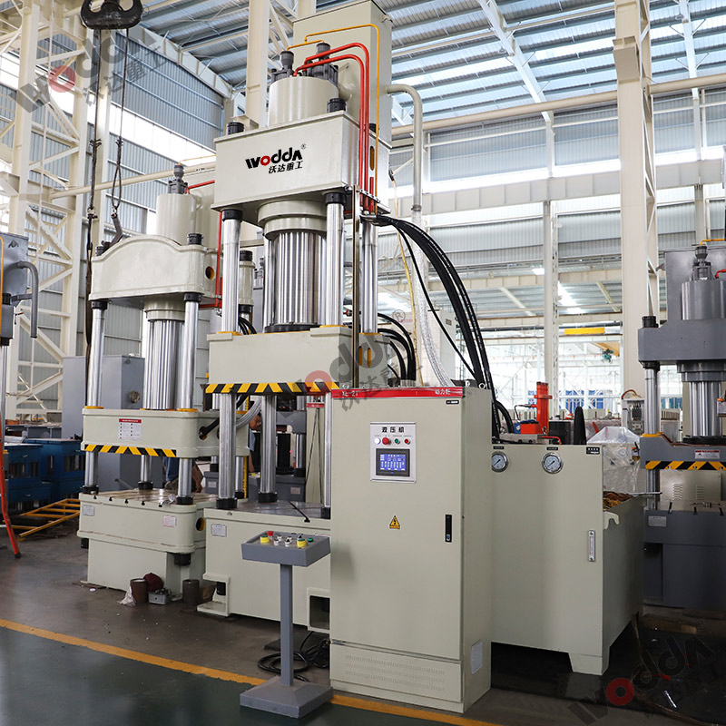 400噸伺服液壓機(jī) 400噸伺服液壓機(jī)