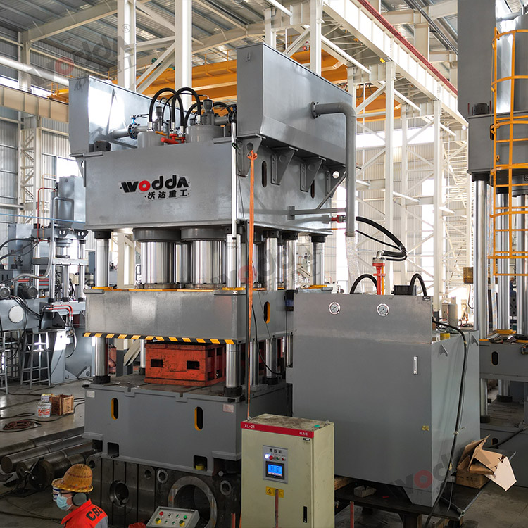 鋼木門(mén)壓花機(jī) 鋼木門(mén)壓花機(jī)