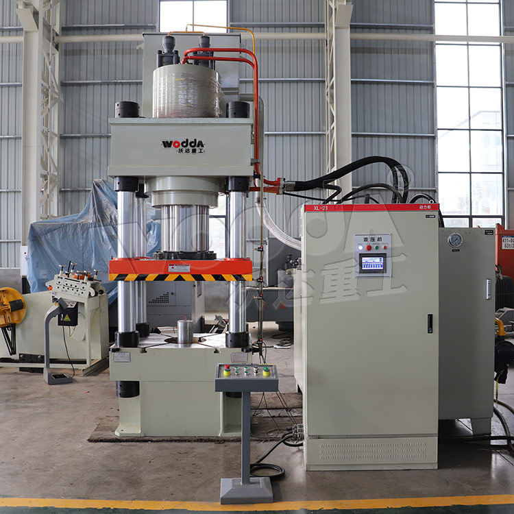 500噸熱模鍛液壓機 500噸熱模鍛液壓機