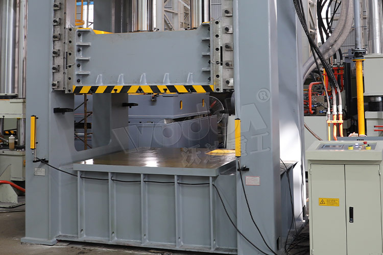 工作臺及光柵保護(hù)裝置 工作臺及光柵保護(hù)裝置