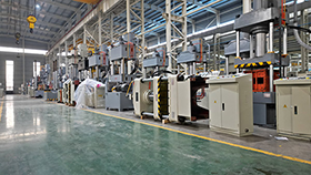 zp-8 液壓機(jī)械生產(chǎn)廠家車間