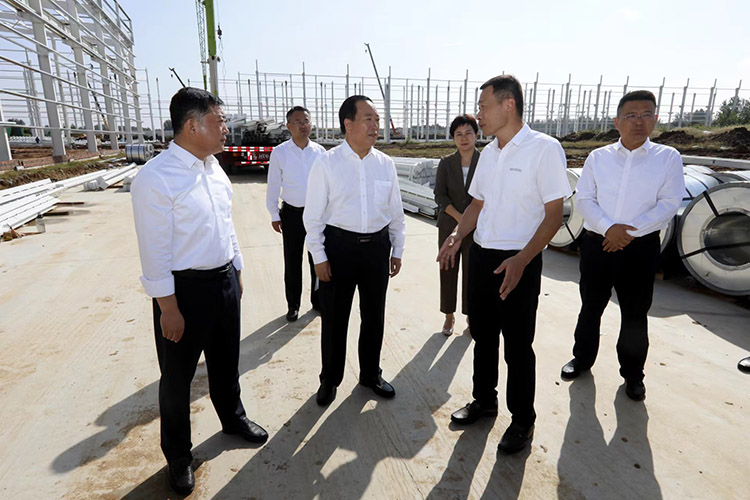 市委書記王廣部一行現(xiàn)場(chǎng)視察指導(dǎo)工作 市委書記王廣部一行現(xiàn)場(chǎng)視察指導(dǎo)工作