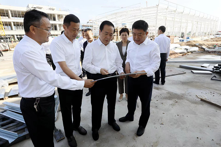 市委書記王廣部一行現(xiàn)場(chǎng)視察指導(dǎo)工作 市委書記王廣部一行現(xiàn)場(chǎng)視察指導(dǎo)工作