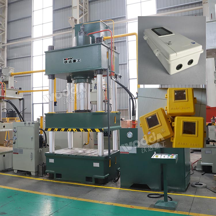 標準315噸三梁四柱液壓機