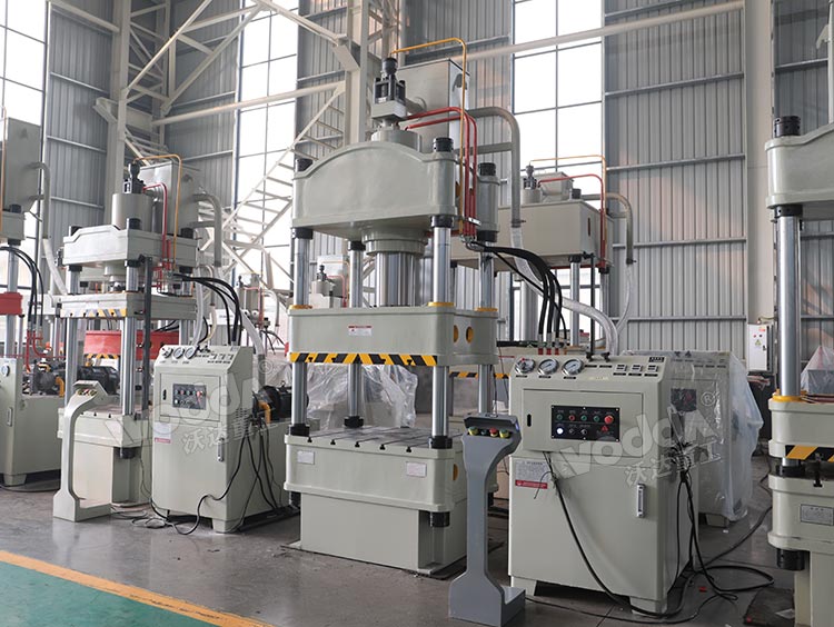 液壓機(jī) 液壓機(jī)