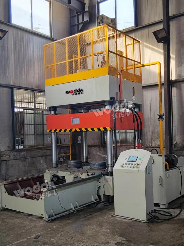 315噸三梁四柱液壓機