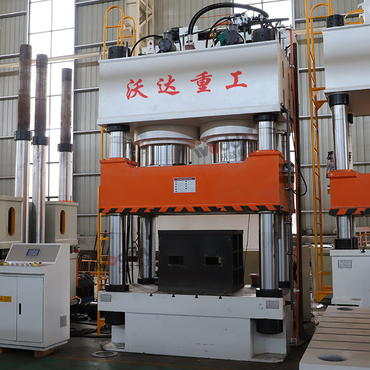 1600噸四柱液壓機