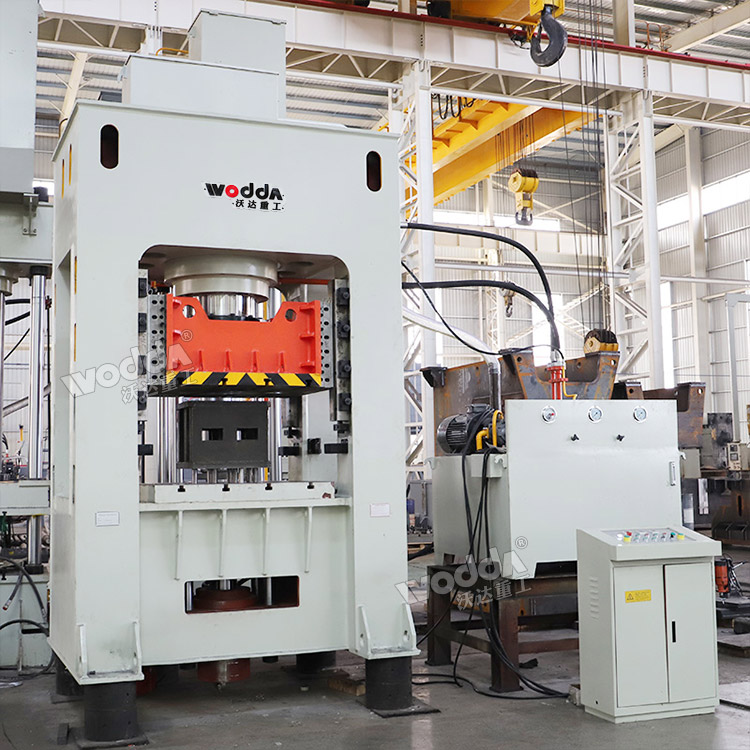 500噸油壓機(jī) 500噸油壓機(jī)