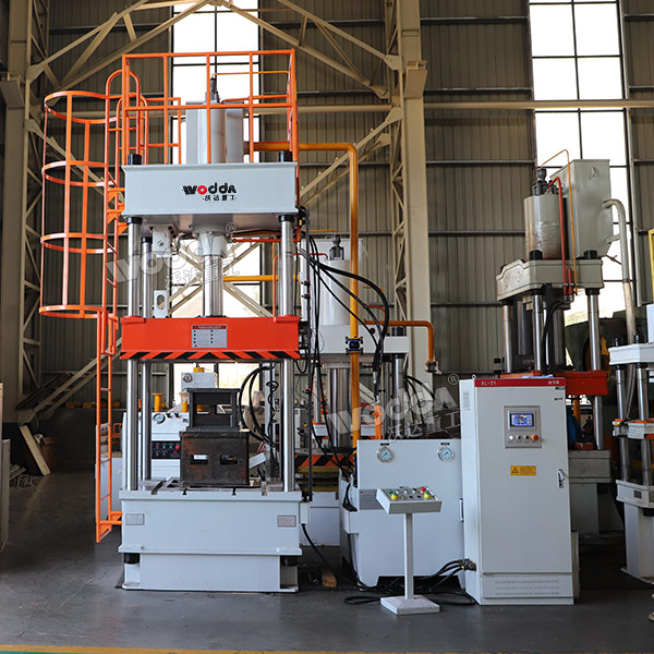 200噸四柱液壓機