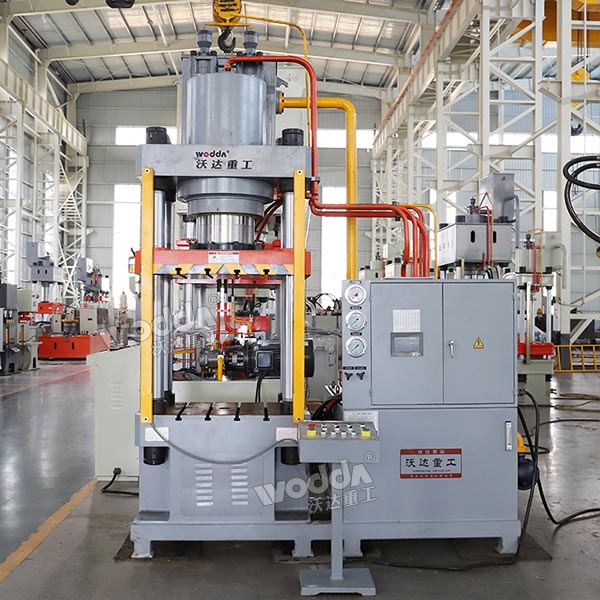 冷擠壓成型液壓機