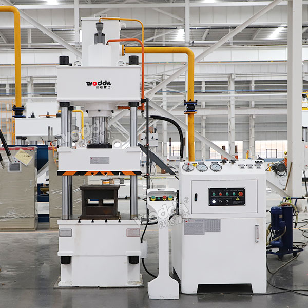 100噸四柱液壓機