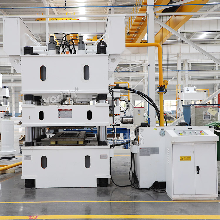 鋼木門壓花機 鋼木門壓花機