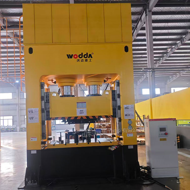 800噸框架式液壓機(jī) 800噸框架式液壓機(jī)