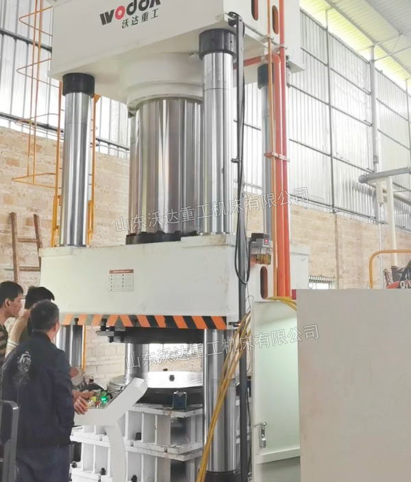 1200噸四柱液壓機模壓塑料水缸缸蓋