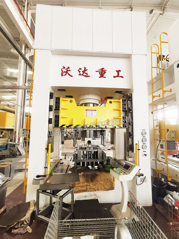 500噸框架式液壓機(jī)