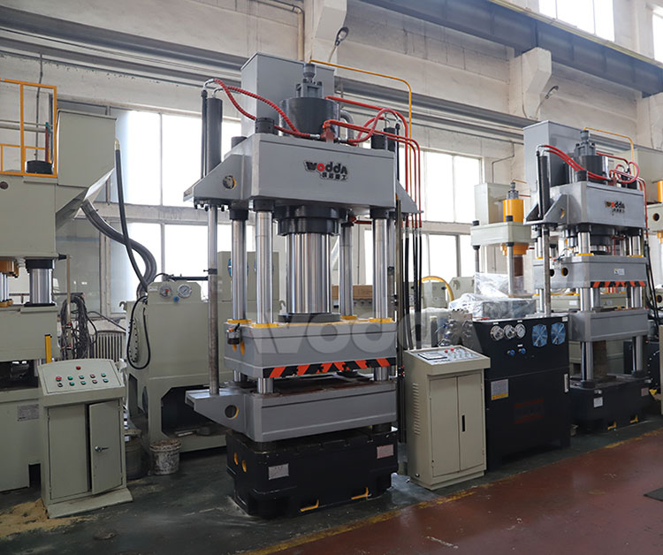 315噸單動(dòng)薄板拉伸液壓機(jī) 315噸單動(dòng)薄板拉伸液壓機(jī)